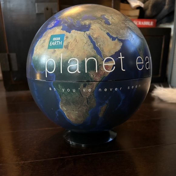 BBC Planet Earth Globe w/6 DVDs & Cards Limited 29574/50000 - Picture 3 of 11